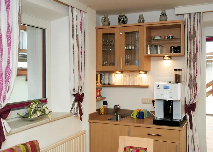 ゲストハウス Pitze 3*